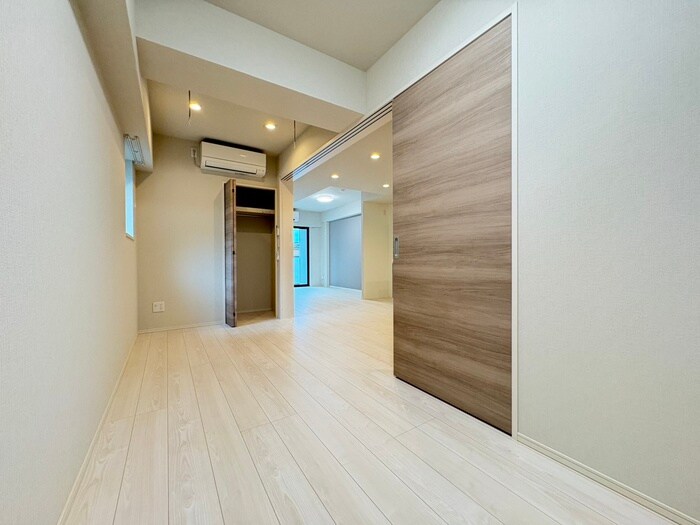 物件内観写真8　(居室)