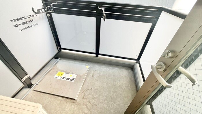 物件内観写真16　(ベランダ・バルコニー)