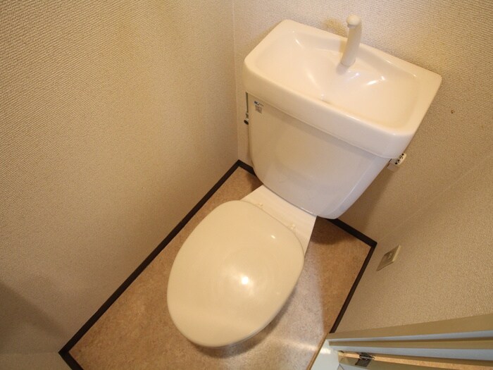 物件内観写真10　(トイレ)