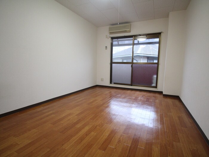 物件内観写真15　(居室)