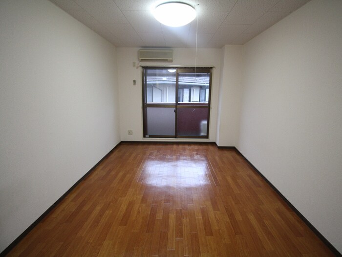 物件内観写真21　(居室)