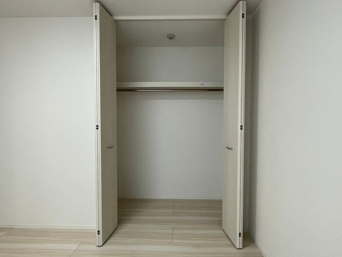 物件内観写真10　(収納)