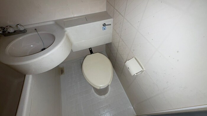 物件内観写真13　(トイレ)