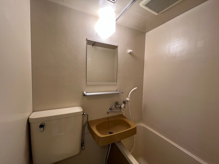 物件内観写真11　(洗面)