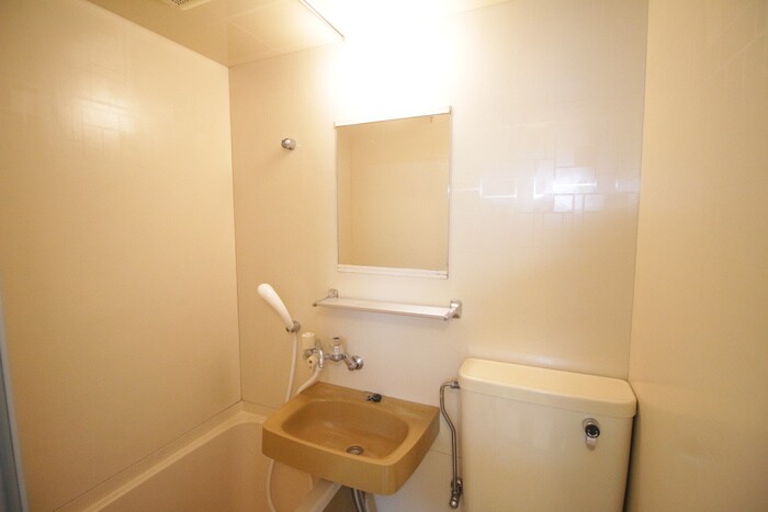 物件内観写真16　(洗面)