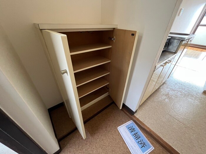 物件内観写真20　(靴箱)