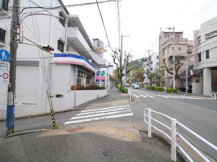 物件外観写真5　(周辺環境)