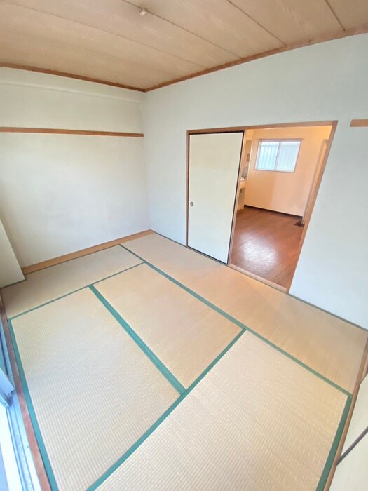 物件内観写真7　(居室)