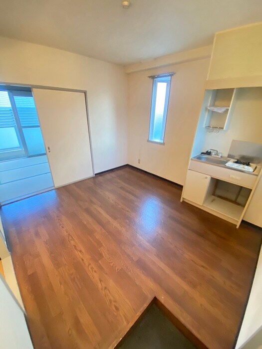 物件内観写真9　(居室)