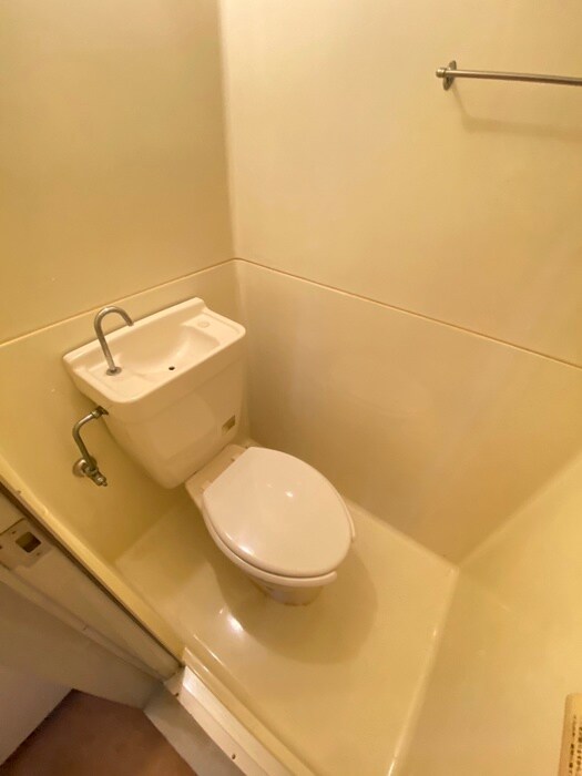 物件内観写真12　(トイレ)