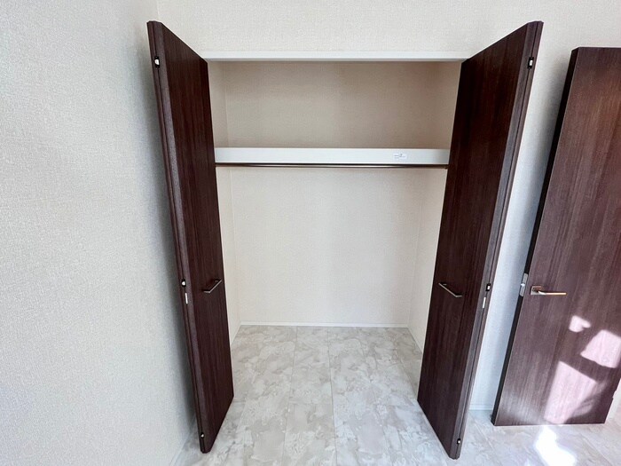 物件内観写真10　(収納)