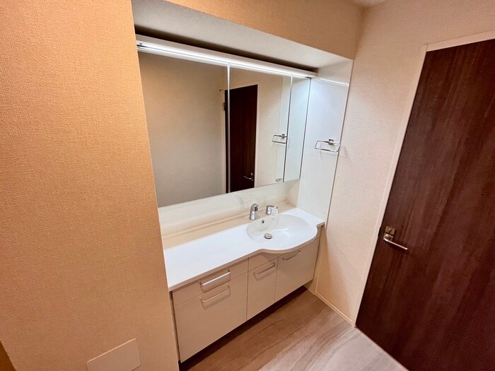 物件内観写真14　(洗面)