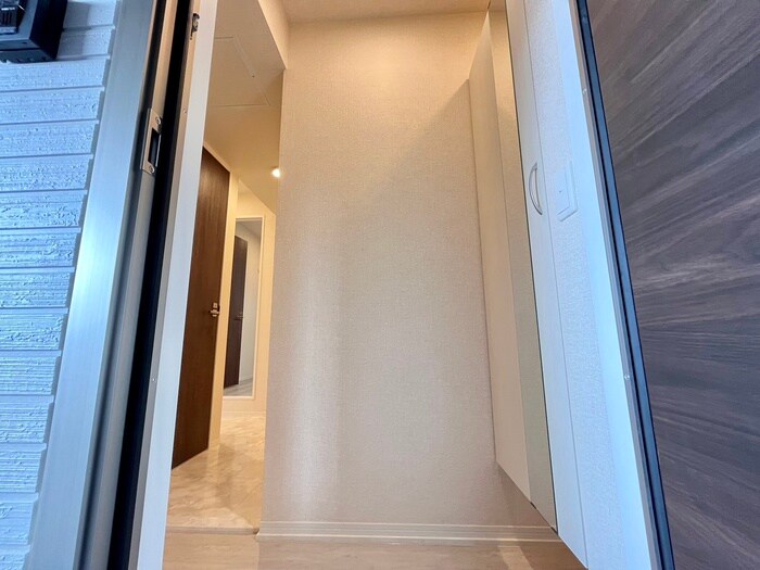 物件内観写真20　(玄関)