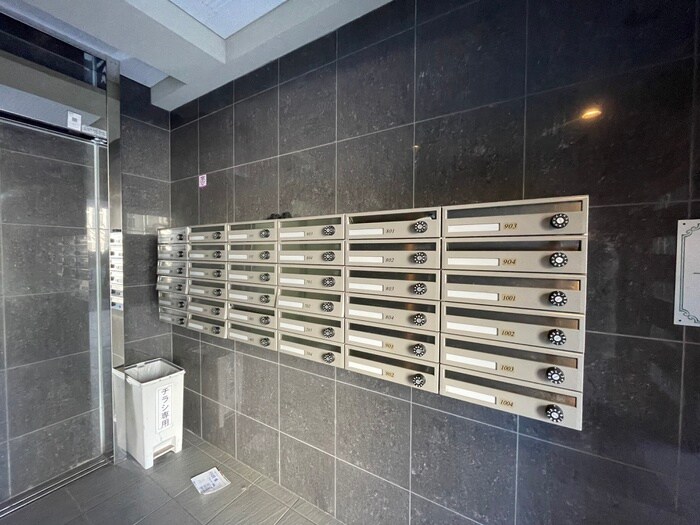 物件外観写真4　(建物設備)