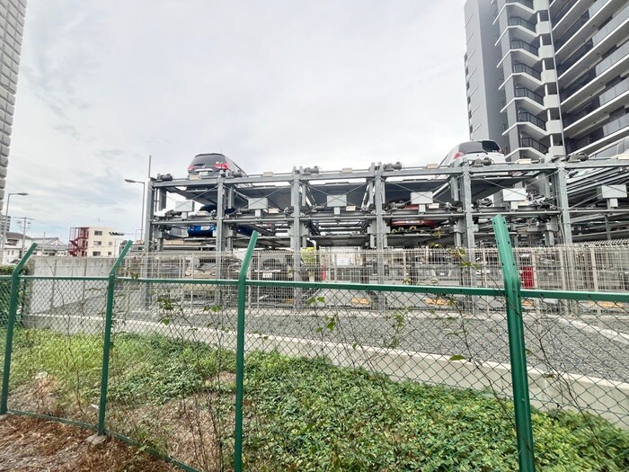 物件内観写真20　(室内からの展望)