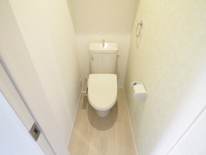 物件内観写真12　(トイレ)