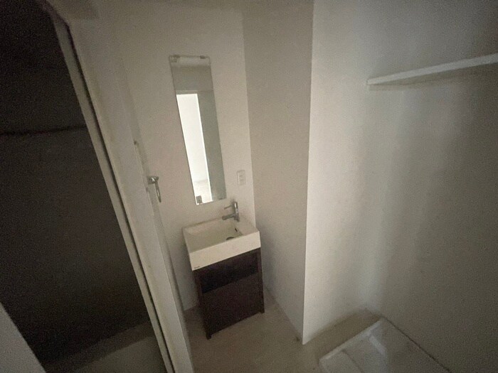 物件内観写真12　(洗面)