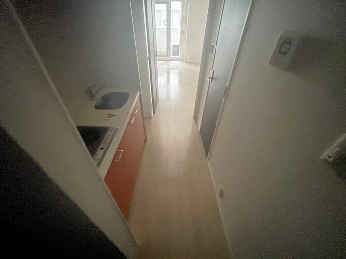 物件内観写真19　(廊下)