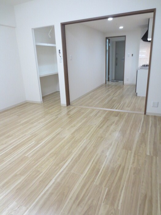 物件内観写真12　(居室)