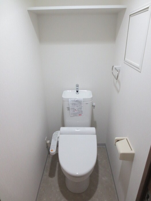 物件内観写真16　(トイレ)