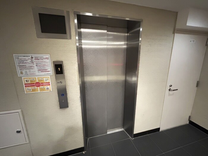 物件外観写真6　(建物設備)