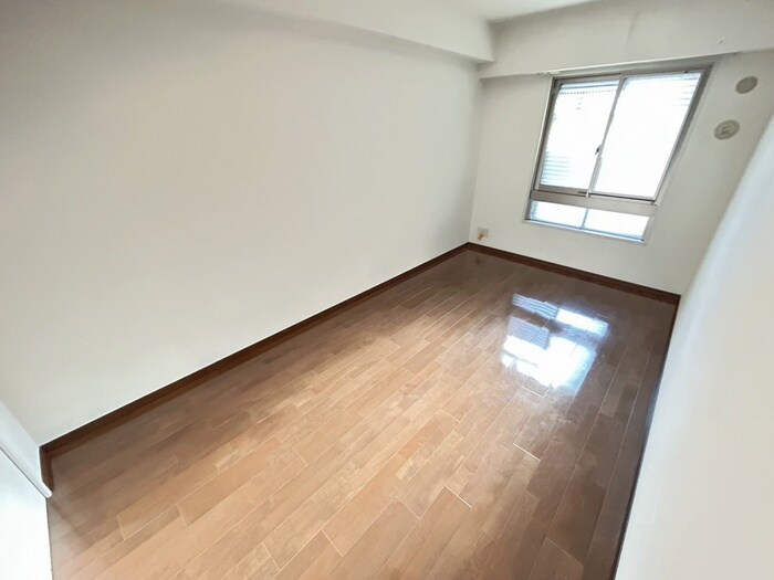 物件内観写真11　(居室)