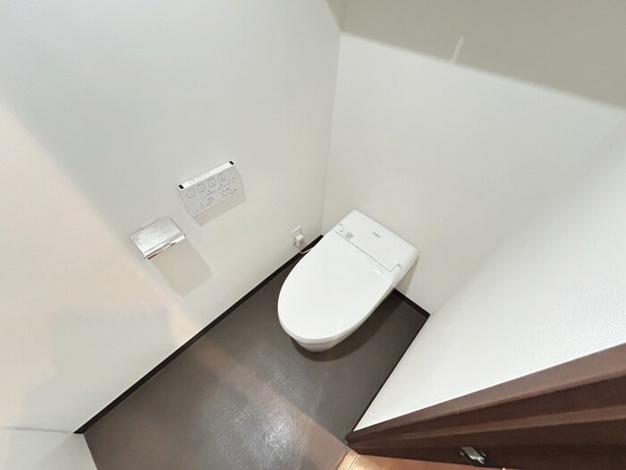 物件内観写真15　(トイレ)