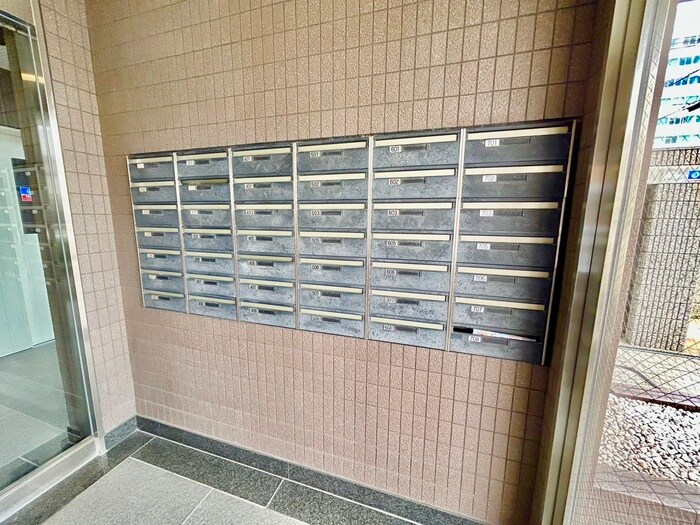 物件外観写真6　(建物設備)