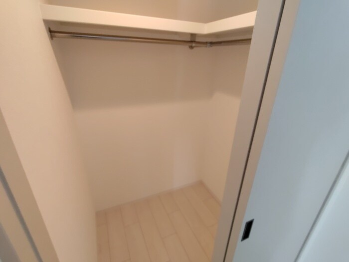 物件内観写真13　(収納)