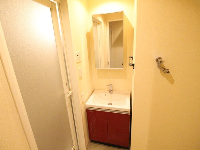 物件内観写真11　(洗面)