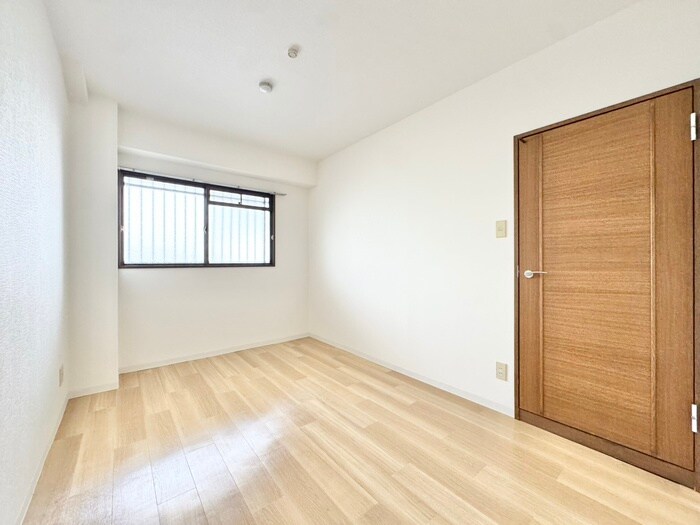 物件内観写真18　(居室)