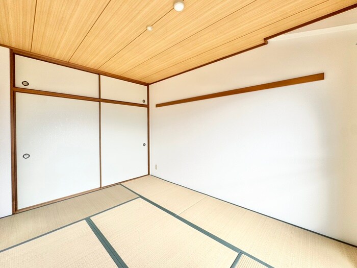 物件内観写真19　(居室)