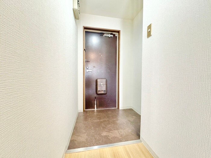 物件内観写真20　(玄関)