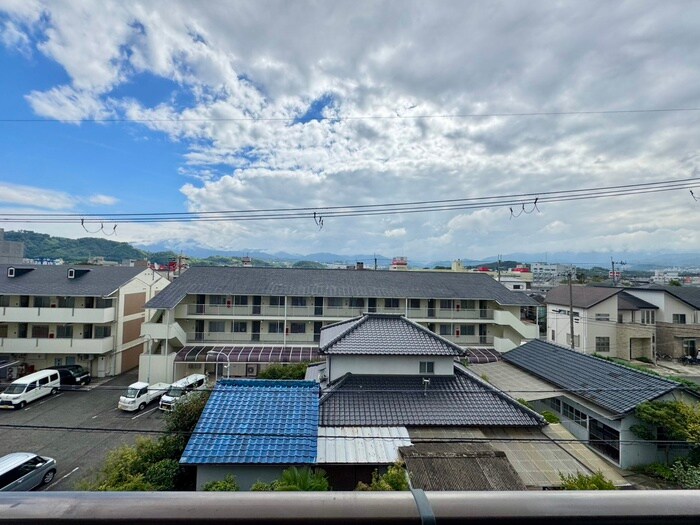 物件内観写真22　(室内からの展望)