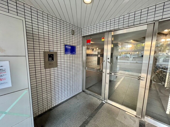 物件外観写真6　(建物設備)