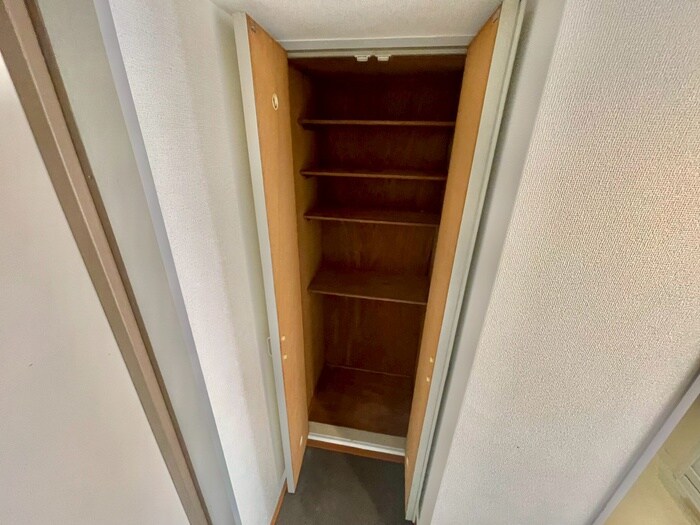 物件内観写真14　(靴箱)