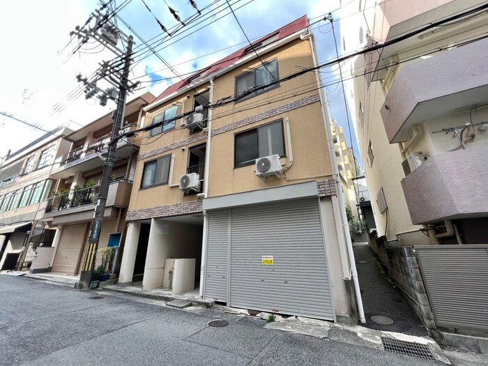 物件外観写真2　(外観写真)