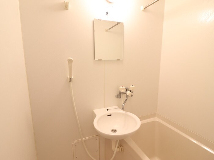 物件内観写真12　(洗面)