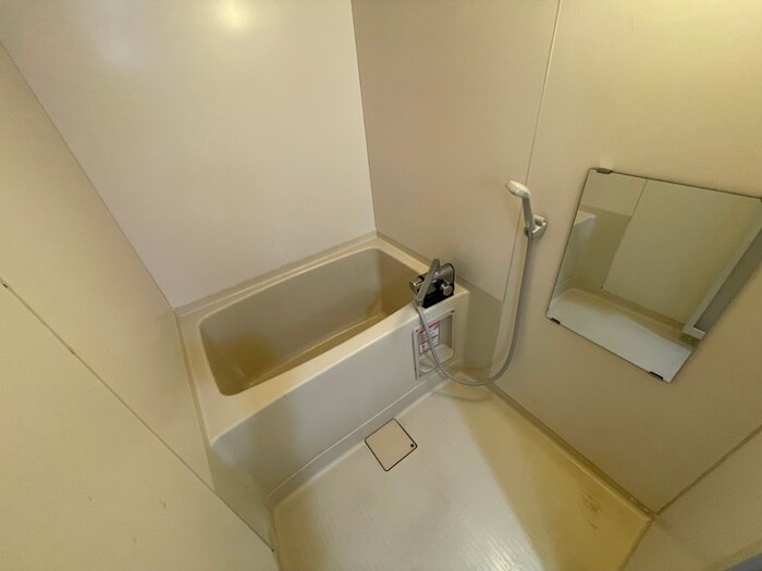 物件内観写真12　(バス／シャワールーム等)