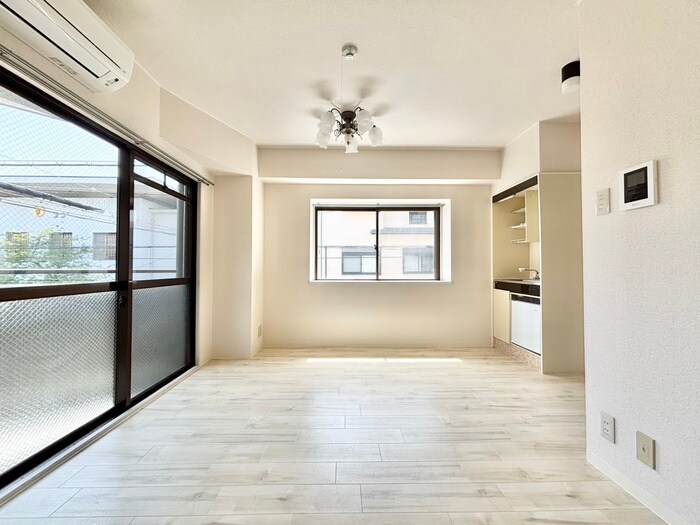 物件内観写真11　(居室)