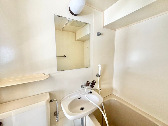 物件内観写真15　(洗面)