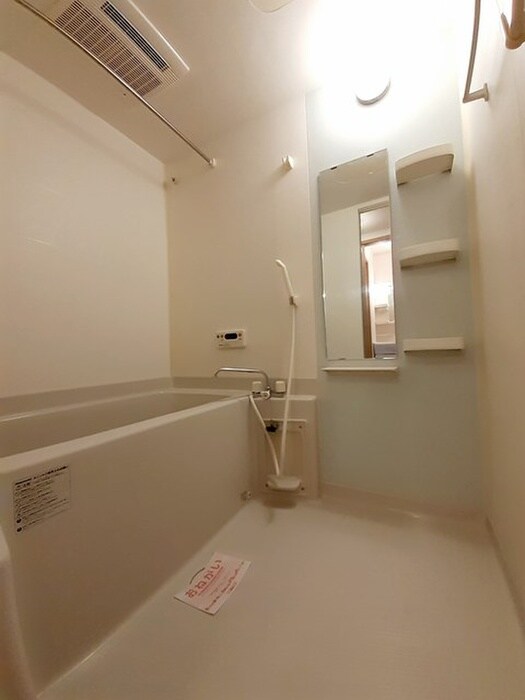 物件内観写真9　(バス／シャワールーム等)