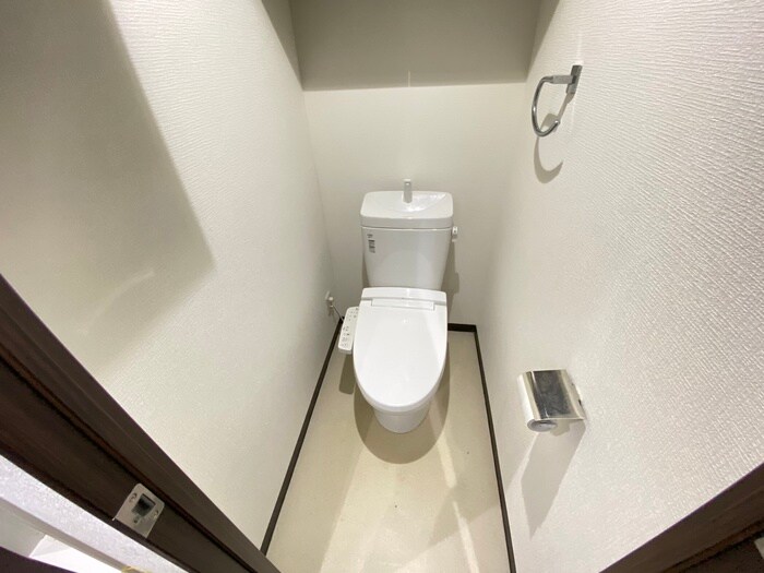 物件内観写真12　(トイレ)