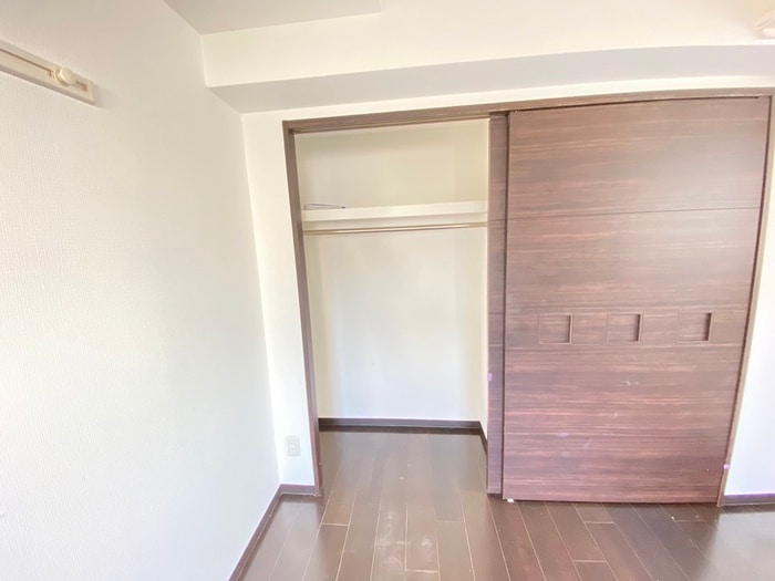 物件内観写真13　(収納)