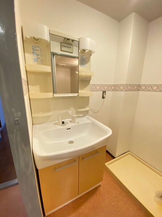 物件内観写真12　(洗面)