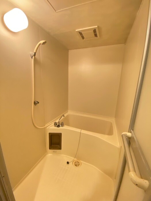 物件内観写真13　(バス／シャワールーム等)
