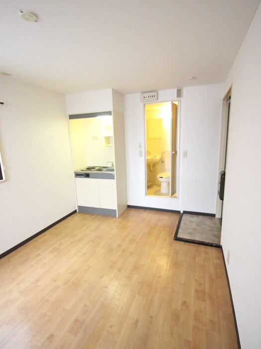 物件内観写真14　(居室)