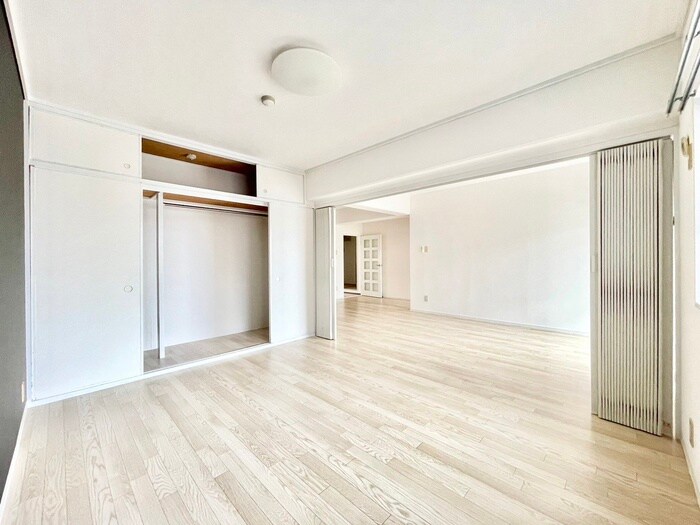 物件内観写真11　(居室)