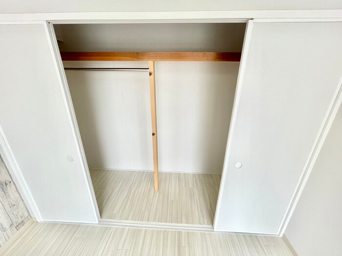 物件内観写真13　(収納)