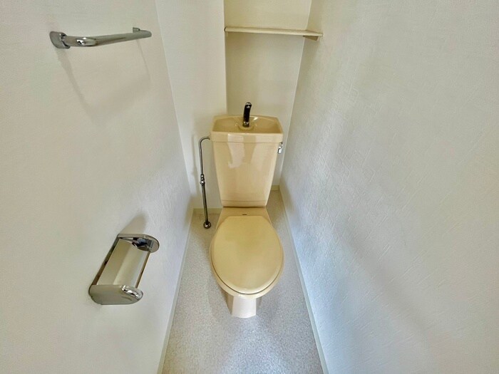物件内観写真10　(トイレ)